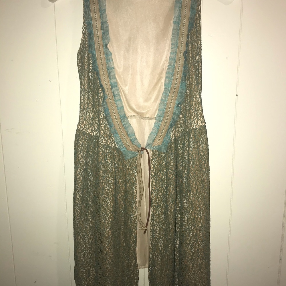 Lace vest